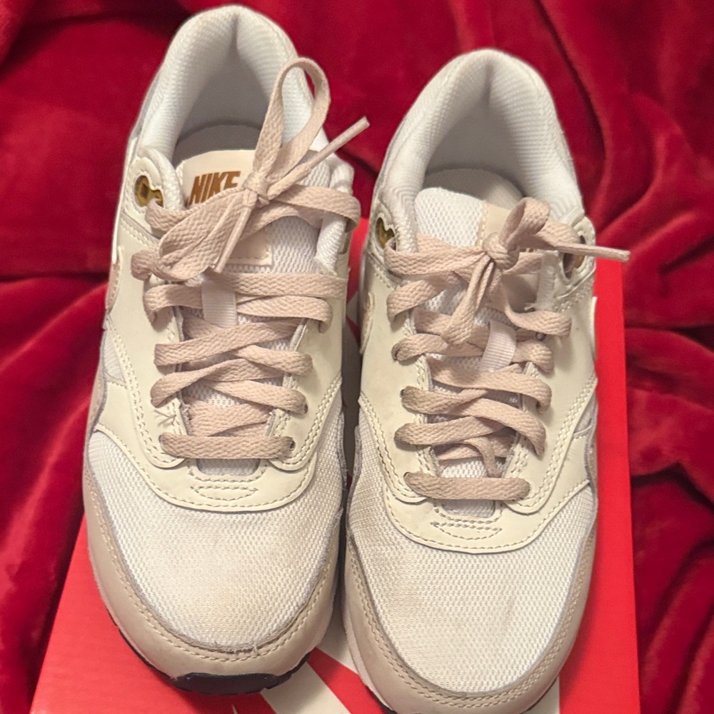 Nike Kid’s Low-Top Sneakers Lt Orewood Ben-bronzeand White